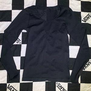 Fabletics Mesh cut-out Workout Top